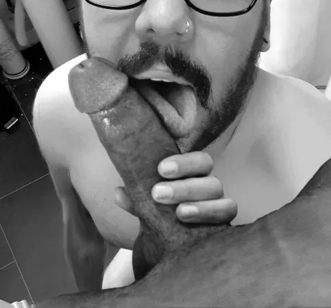 I wish this was real. Not had a real cock for months. Thanks Covid. I wish this was real. Not had a real cock for months. Thanks Covid.
