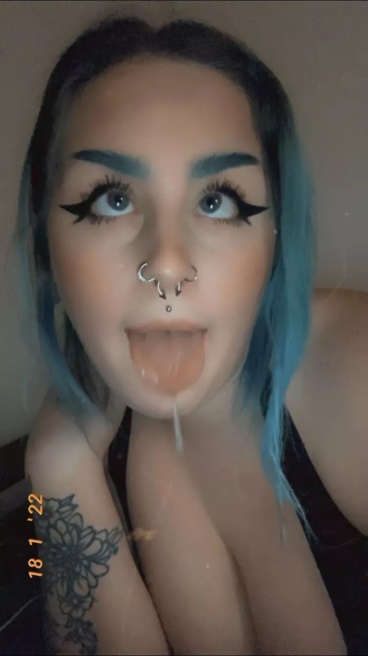 I wish this was your sp!t 😩💦