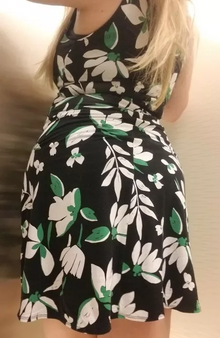 I wonder if my coworkers like it when I wear sundresses π
