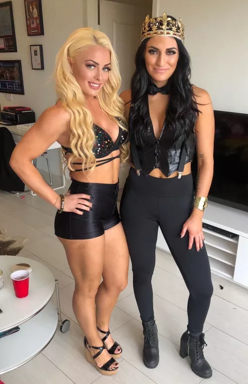 I wonder if Sonya ever got a facefull of that pussy