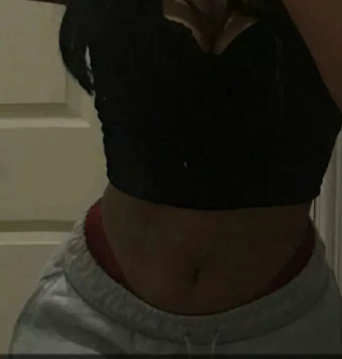 I wonder who wants to fuck me ;)?