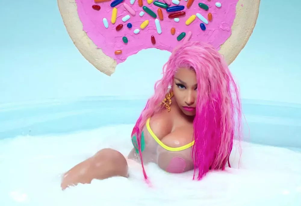 I would love to lick some frosting off of Nicki's asshole I would love to lick some frosting off of Nicki's asshole