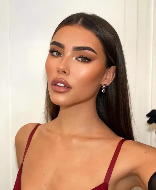 I would love to worship goddess Madison Beer