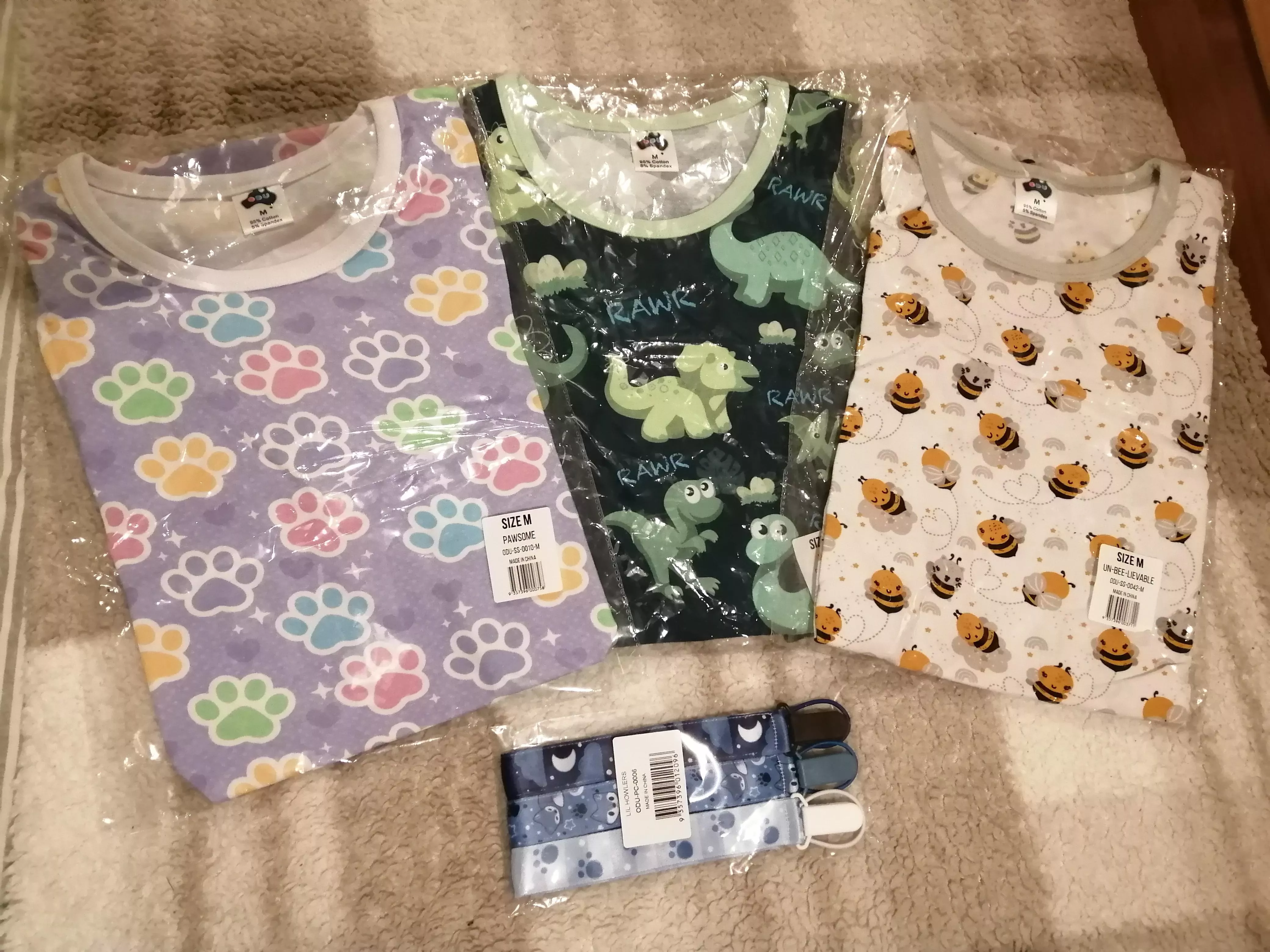 I'd just like to say a massive THANK YOU to the mods at r/ABDL for organising and selecting me to be a winner of a ODU Gift card! I'd like to thank all the companies who have participated and I've helped out onesies down under with spending extra! I c