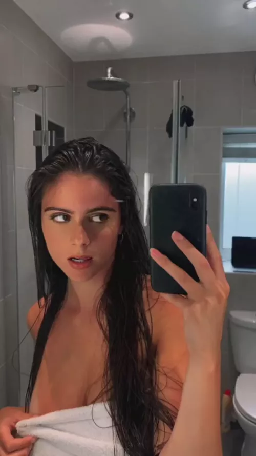 I'd like to see behind the towel