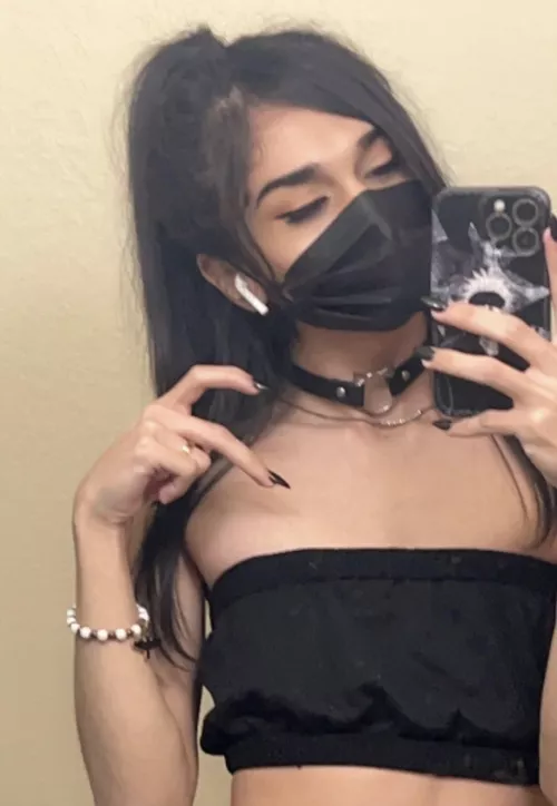 idk y but my post got taken down :( idk y but my post got taken down :(