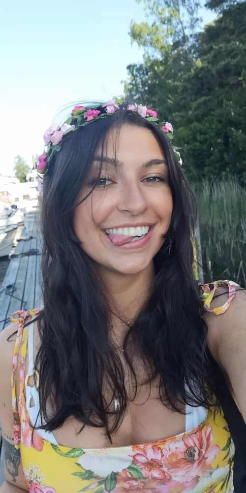 If at least 3 guys saw my post Iโll be so happy insideโฆ ๐ฅบ๐ฅบ If at least 3 guys saw my post Iโll be so happy insideโฆ ๐ฅบ๐ฅบ