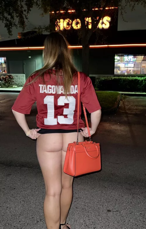 If Bama wins; she’ll do whatever the top comment says