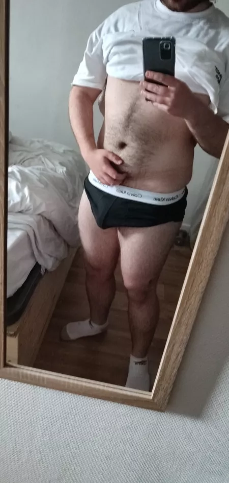 if french man or League of legends players wanna play, hmu π