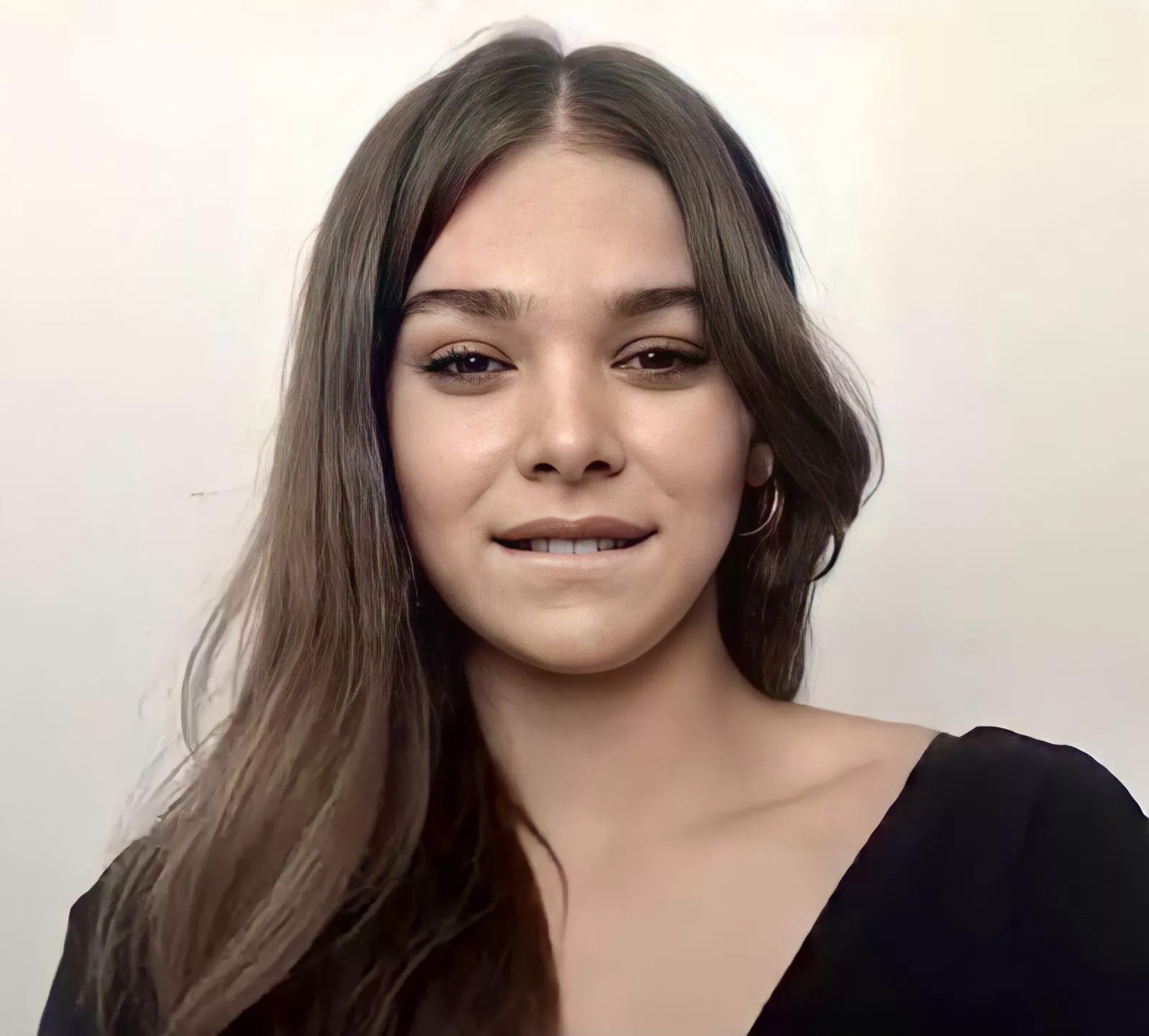 If Hailee Steinfeld was jerking you off, what’s something she could say that would make you cum immediately?