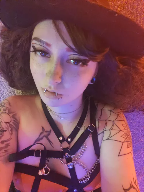 If I bite you you will become metal 🖤