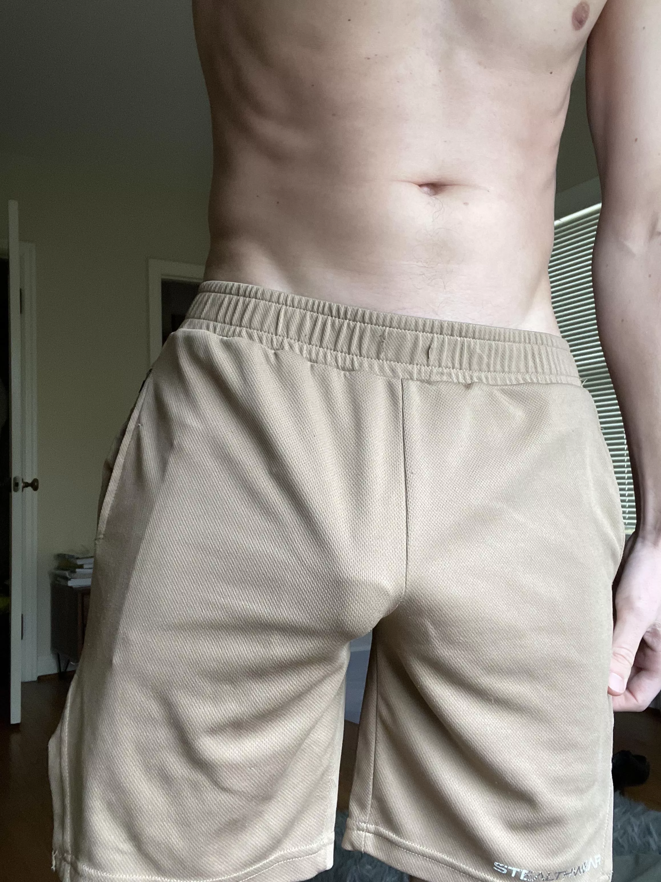 If I go commando at the gym, will anyone be able to tell?