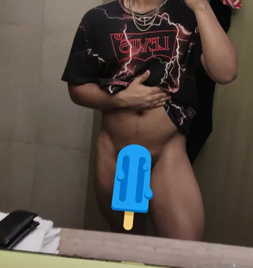 If I had an popsicle for a dick what flavour would you want it to be?