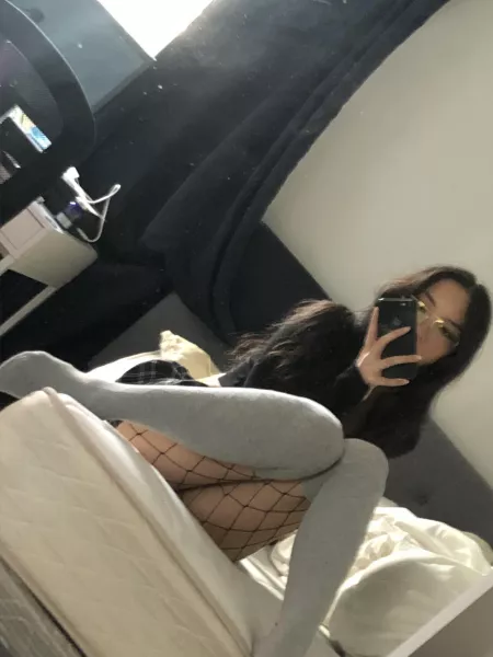 if only i could untangle my fishnets i could do this combo again