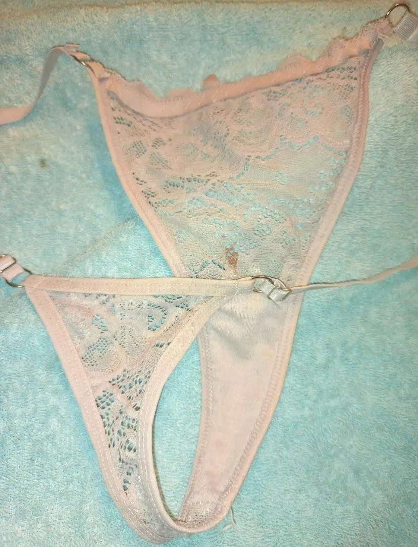 If someone is interested in trading thongs, dm me