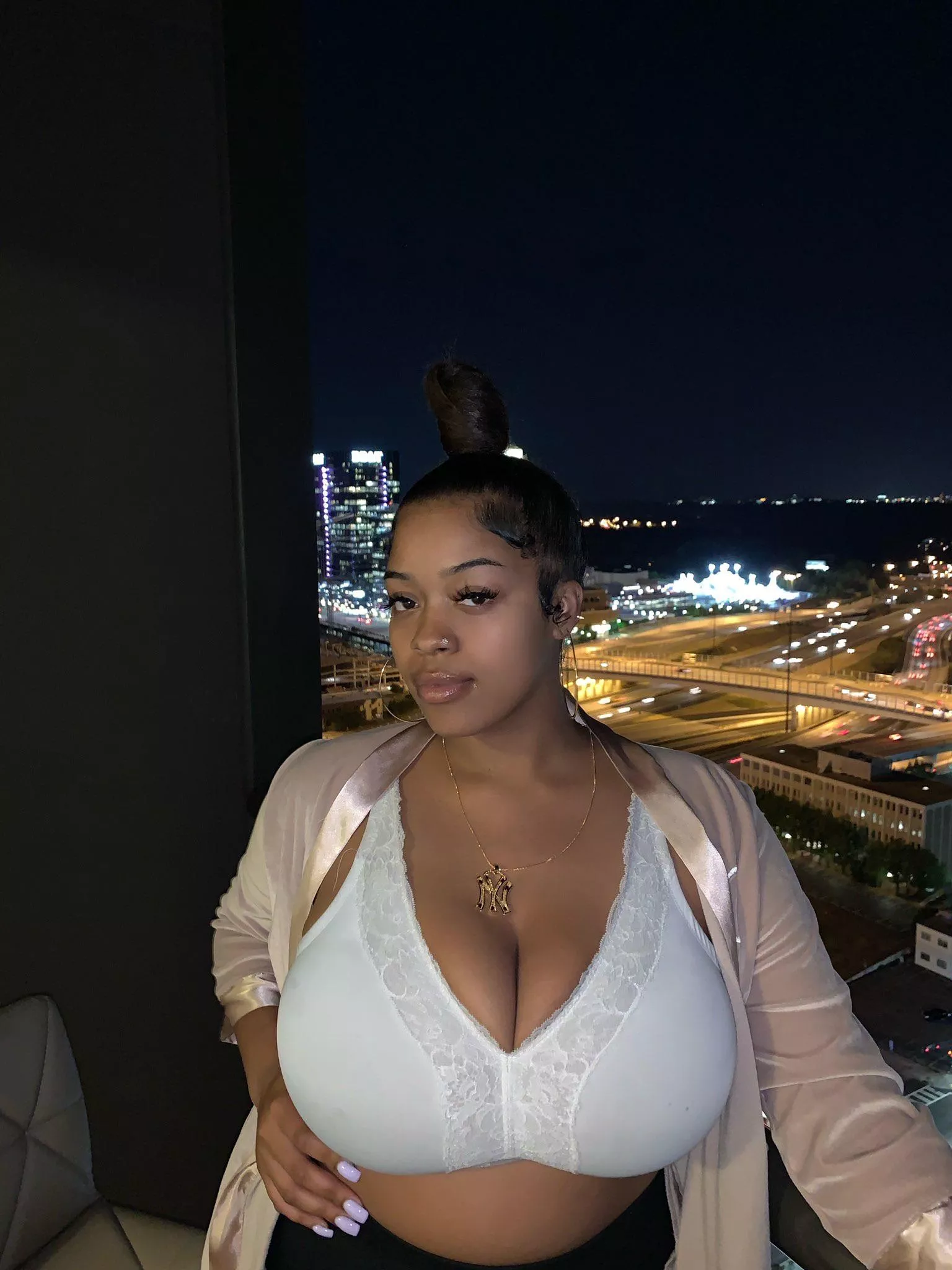 if this geys a esay 10upvote ill post her nude picture on my page  if this geys a esay 10upvote ill post her nude picture on my page 