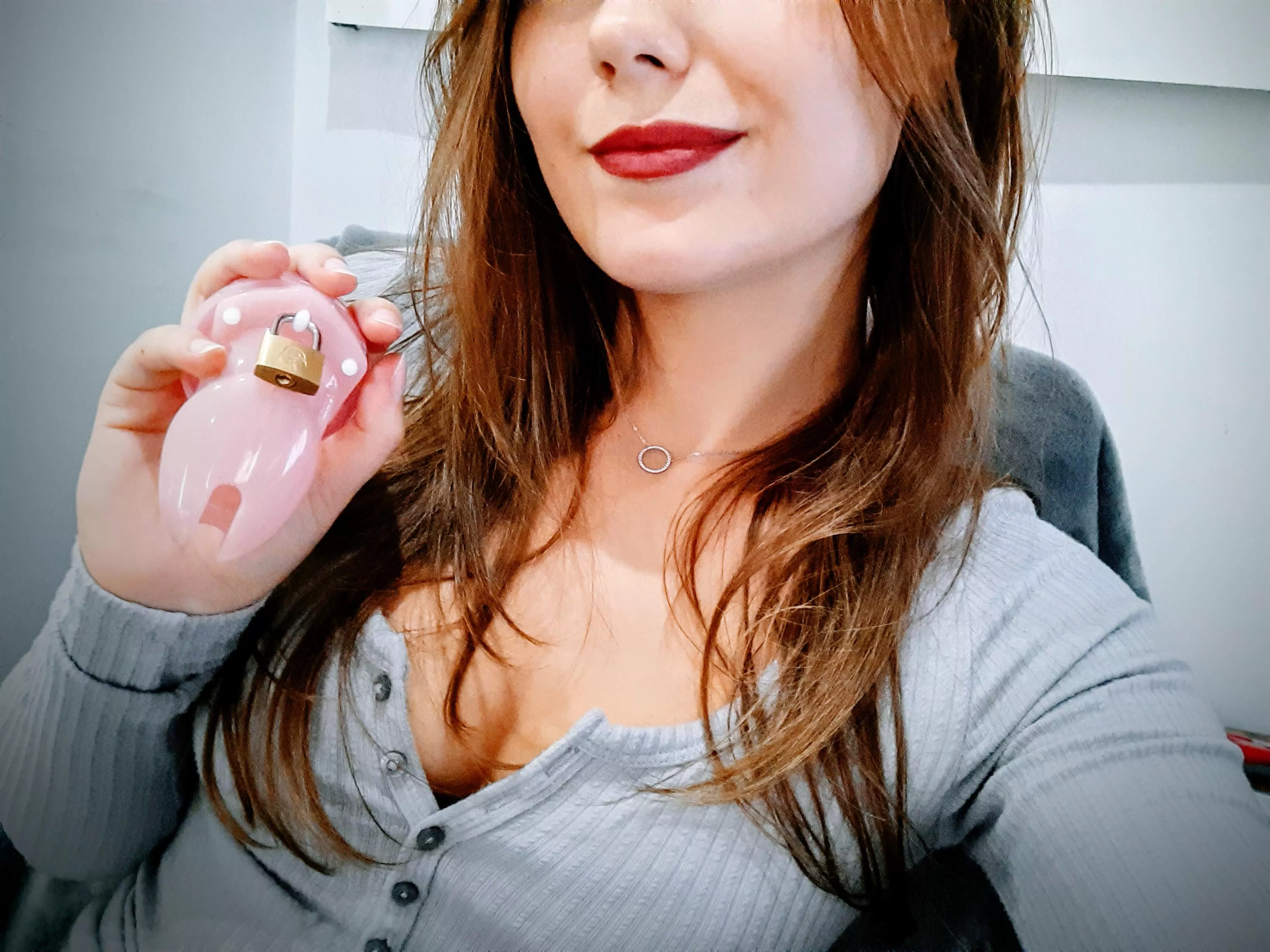 If you don't meet my standards I'm just going to lock you up 🤣 [domme]