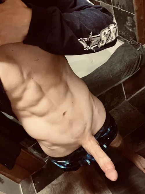 If you like BWC raise your hand π