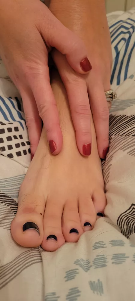 If you rub my feet it would free up my hands for other things...