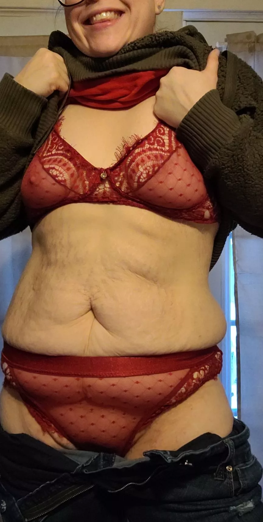 If you see this,, what do you think of my matching bra and panties?❤😌 [31F]