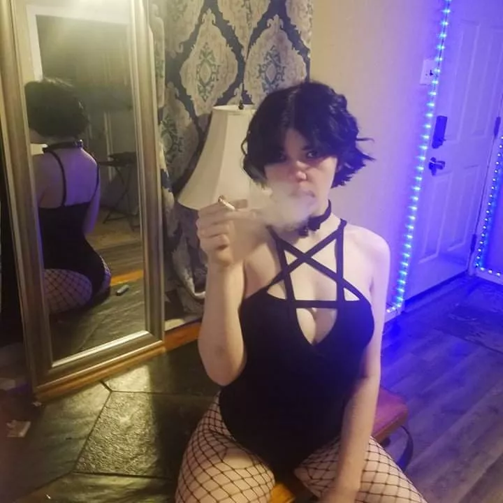 If you think smoking is gonna kill you, just wait till you get ahold of me 💕