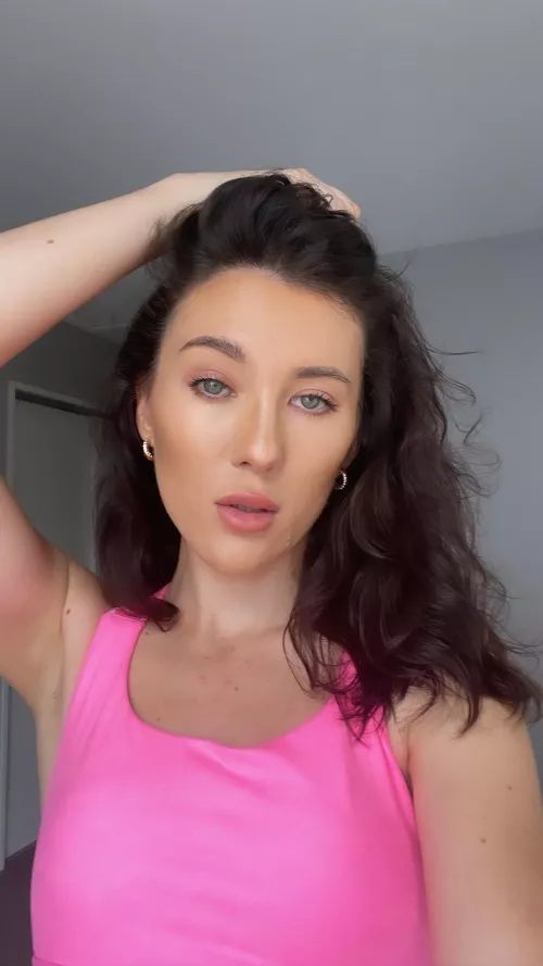 ⬆️⬆️ if you want me to stand on you then peg your tight little arsehole (link to free site in comments⬇️)