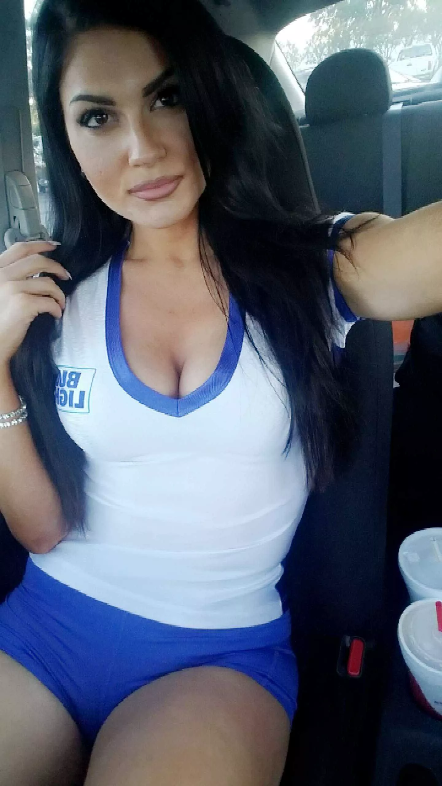 If you want something on me like sexting dirty talk or GFE just visit my profile pinned post to reach me out babe. ?? don't forget to upvoted thank you. ??