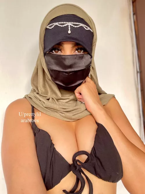 If youβve never fucked a brown girl can I be your first?π If youβve never fucked a brown girl can I be your first?π