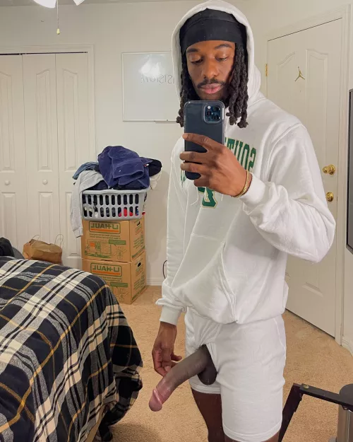 Ignore the boxes, I’m packing