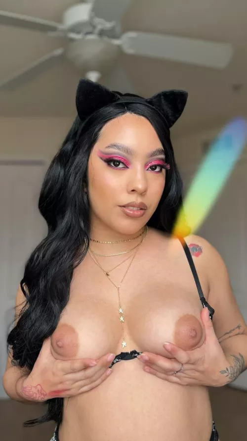 I’ll be available for [sext]!! Let’s get kinky ✨ available for [pty] and custom [vid] i can do [sct] [oth] I’m very [fet]ish friendly! - Buy 5 [sct] vids for $125 it’s 50% off $7.99 my [fan]