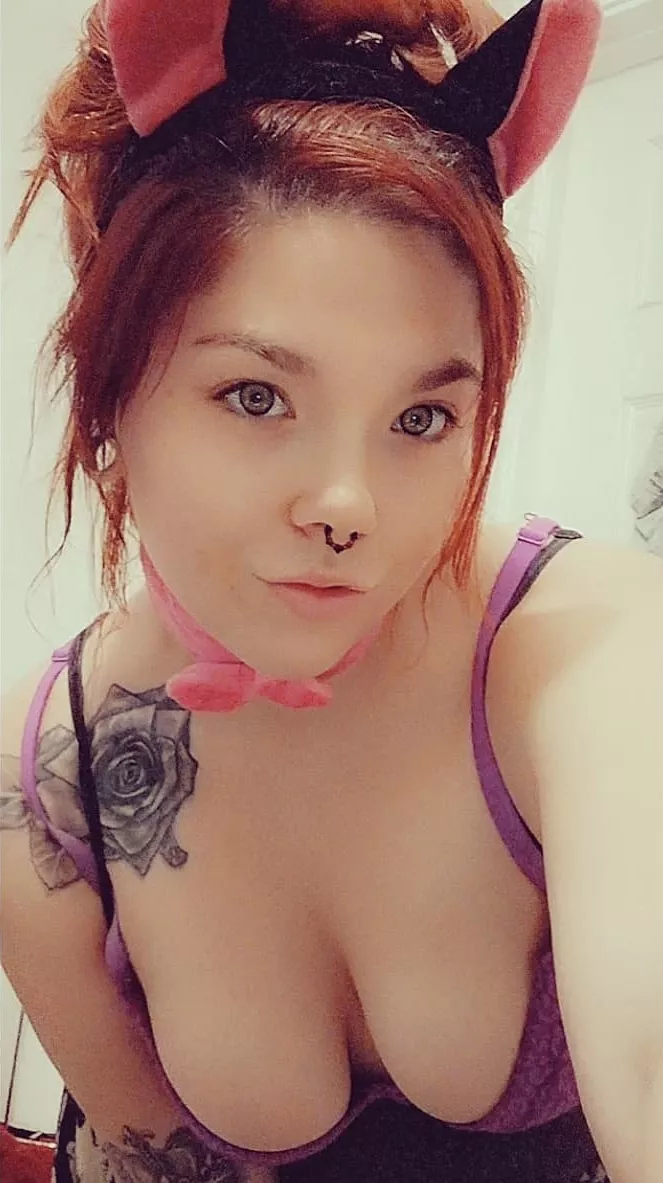 I'll be whatever you want me to be daddy 😈😈 I'll be whatever you want me to be daddy 😈😈