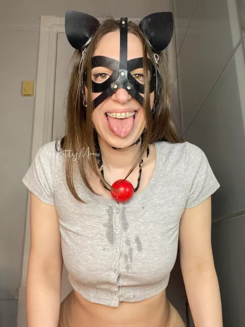 I’ll be your kinky girl