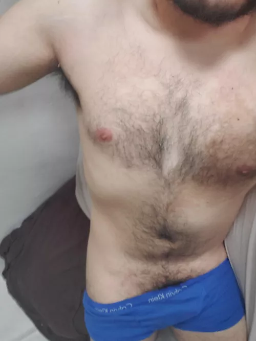 I'll just stay in bed all day today. Hmu