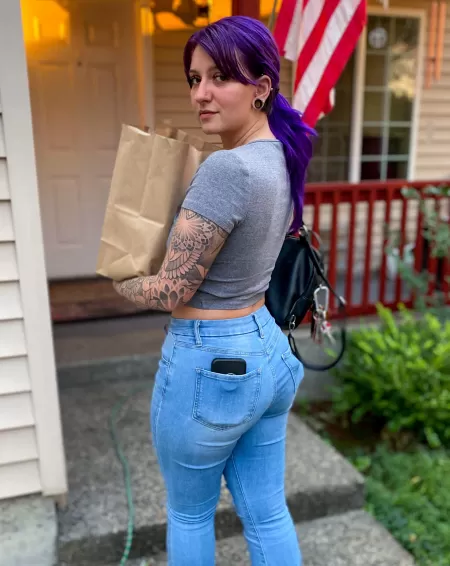 I’ll start dinner here soon 💜 I’ll start dinner here soon 💜