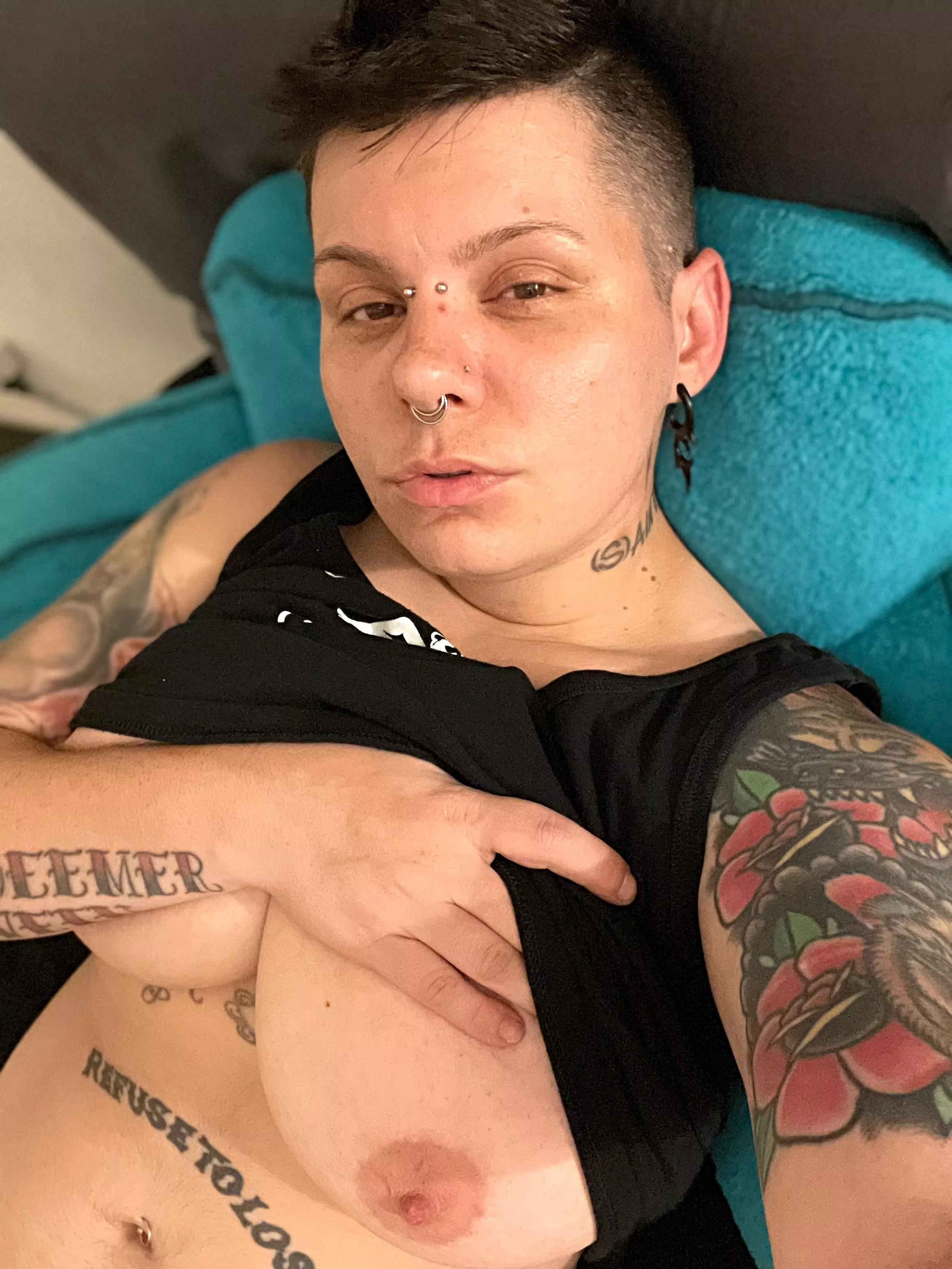 I’ll tell you my sins and you can sharpen your knife 💀🔪