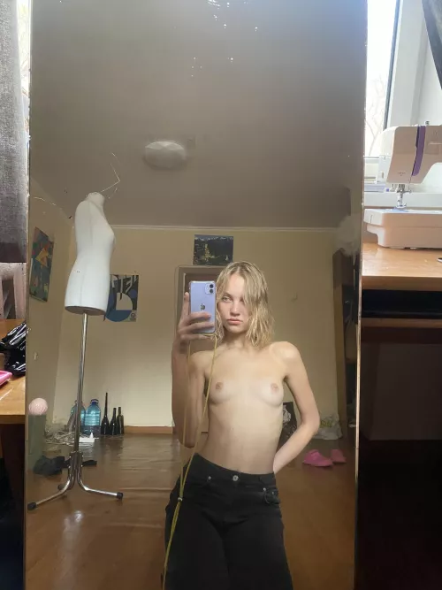 Iโll turn 19 in a week, would you still fuck me?๐ฅบ Iโll turn 19 in a week, would you still fuck me?๐ฅบ
