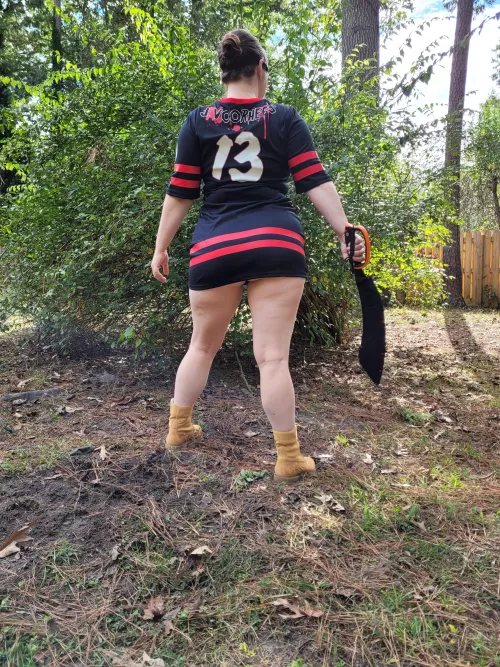 I'll wear your jersey like I'm your babe๐ I'll wear your jersey like I'm your babe๐