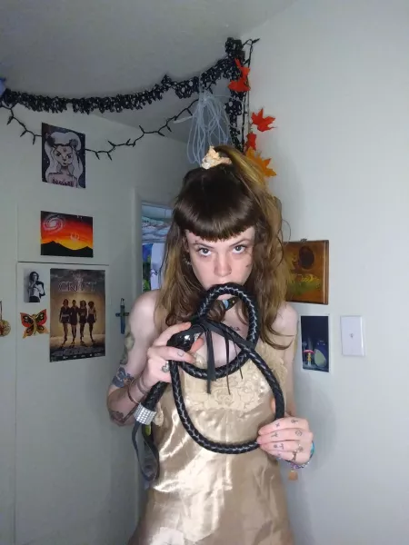 I'll whip you right into shape.. step up if you're ready to be Mistress's next toy 😈 online for JOI, Humiliation, CBT, Hypnosis, SPH, Sissification, Ca$h drains and much more... dm or Kik thewh0reofbabylon to book 💋✨ [selling]