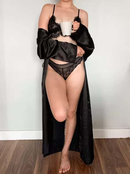 I’m 19 yo collage girl that want to make living with your money 🥵 i can offer You my sexy body 😈 slim with long legs and Big booty ❤️🔥also pierced nipples ⛓why don’t You follow me yet? 👅 I’m 19 yo collage girl that want to make living with your money 🥵 i can offer You my sexy body 😈 slim with long legs and Big booty ❤️🔥also pierced nipples ⛓why don’t You follow me yet? 👅