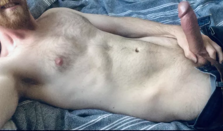 Iβm 6β4, enjoy long walks on the beach, giving out spankings, and having you worship my cock while you sit on my bearded face