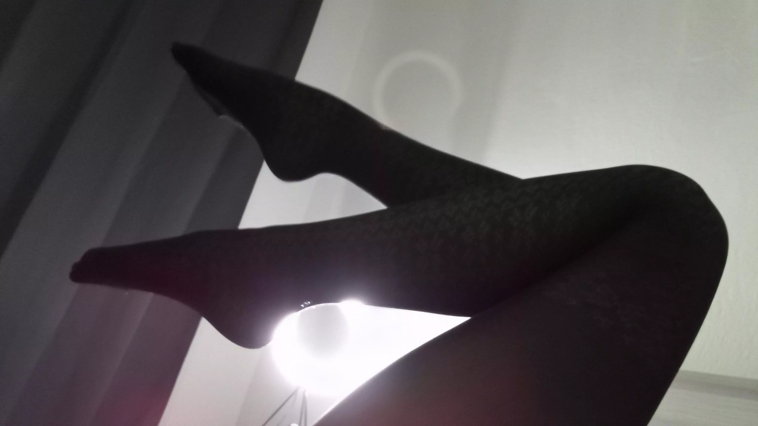 I'm a fan of leglocking , are you? ? New here btw ??