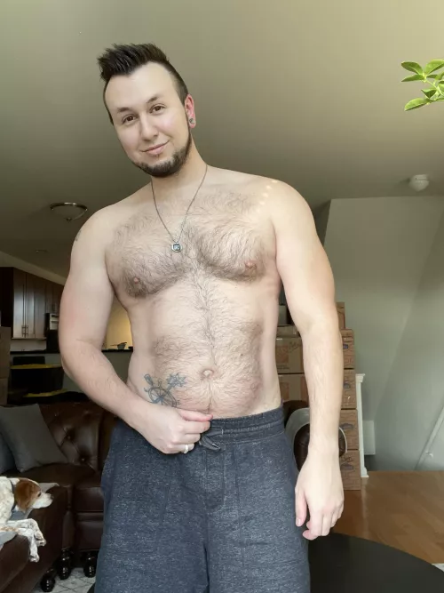 Iβm a little squishy and very hairy. Thatβs all. π Iβm a little squishy and very hairy. Thatβs all. π