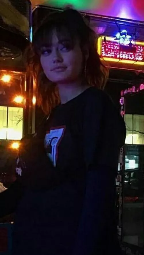 I’m a pathetic attention seeking dumbslut…