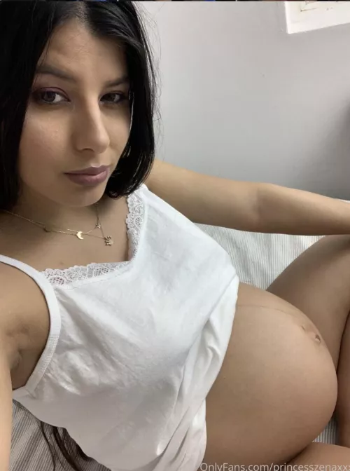 Iβm about to pop. Cum join me before itβs too late!