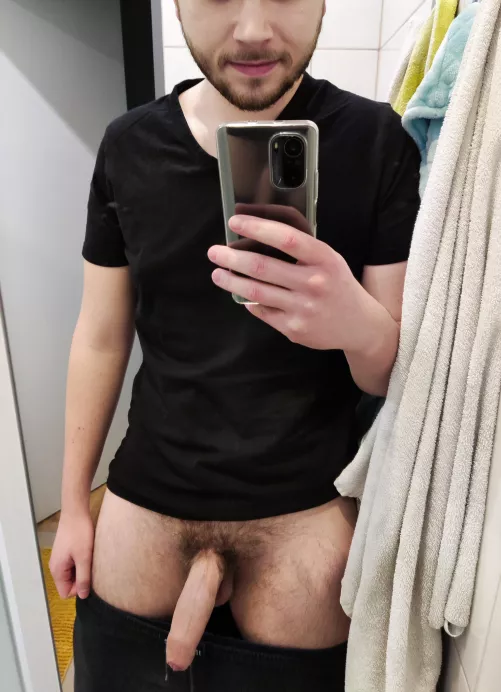 I'm an introvert but my cock is extrovert.