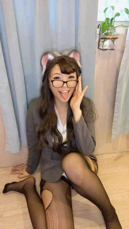 Im at the office this time ?