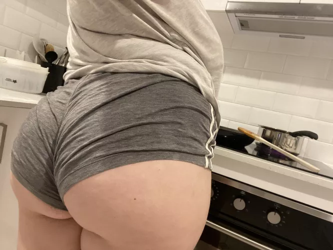 Iβm cooking dinner, would you like some? π Iβm cooking dinner, would you like some? π
