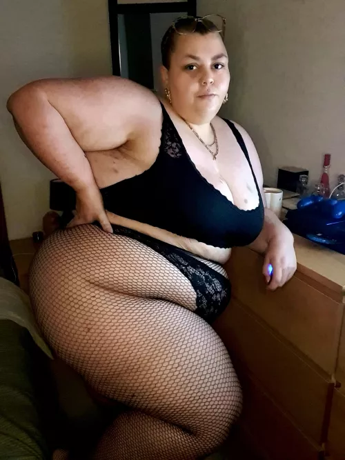 Im curious, would i get you dick hard let me know πππ¦