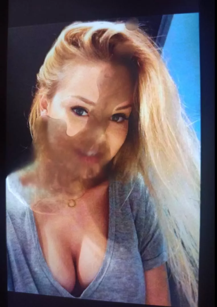 I'm doing cum tribute Kik miles.miles12 I'm doing cum tribute Kik miles.miles12