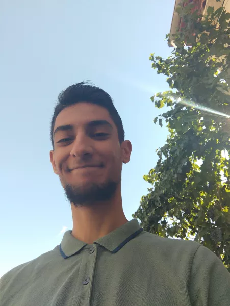 I'm doing my best to love myself in this season I'm doing my best to love myself in this season